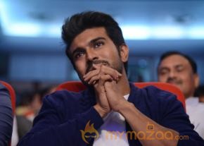 Yevadu Audio Launch Photos Set6 photo 10