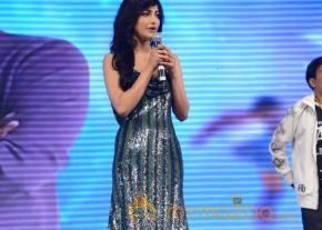 Yevadu Audio Launch Photos Set6 photo 108