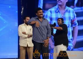 Yevadu Audio Launch Photos Set6 photo 8