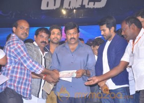 Yevadu Audio Launch Photos Set6 photo 2