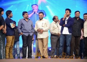 Yevadu Audio Launch Photos Set6 photo 78