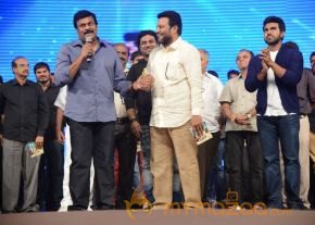 Yevadu Audio Launch Photos Set6 photo 26