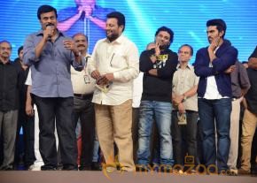 Yevadu Audio Launch Photos Set6 photo 27