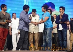 Yevadu Audio Launch Photos Set6 photo 7