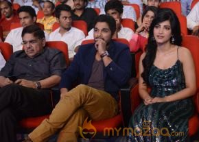 Yevadu Audio Launch Photos Set6 photo 64