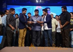 Yevadu Audio Launch Photos Set6 photo 80