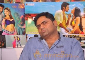 Yevadu Movie Pressmeet Gallery photo 5