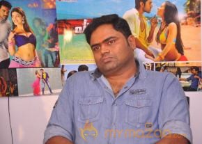 Yevadu Movie Pressmeet Gallery photo 8