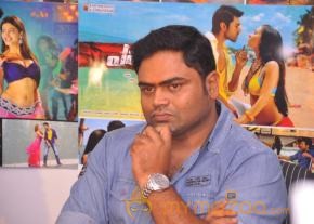 Yevadu Movie Pressmeet Gallery photo 10