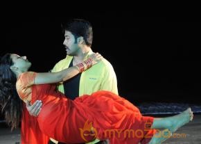 Yuganikokka Premikudu Movie Stills photo 16