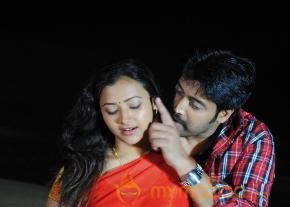 Yuganikokka Premikudu Movie Stills photo 3