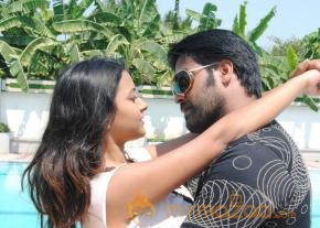 Yuganikokka Premikudu Movie Stills photo 13