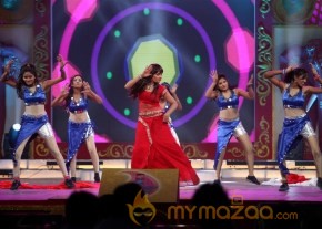 ZEE TELUGU KUTUMBAM AWARDS 2012 photo 29