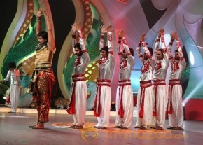 ZEE TELUGU KUTUMBAM AWARDS 2012 photo 4