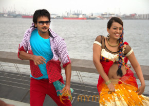 1000 Abaddalu Movie Latest Stills  photo 9