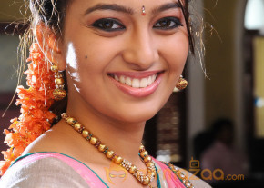1000 Abaddalu Movie Latest Stills  photo 17