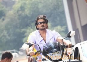 1000 Abaddalu Movie Stills  photo 10