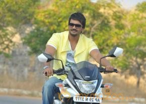 1000 Abaddalu Movie Stills  photo 5
