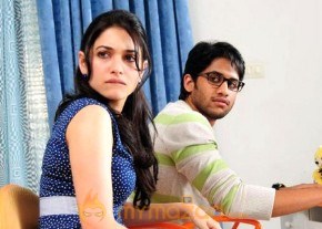 100 Percent Love latest stills photo 3
