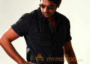 Aa Intlo Deyyam Unda photo 4