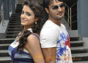 Aadu Magadura Bujji Movie Stills  photo 5