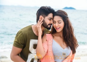 Aatadukundam Raa Movie Stills