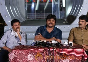 Aatadukundam Raa PressMeet Stills photo 35