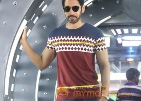 Aatadukundam Raa PressMeet Stills photo 23