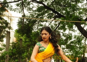 Abbai Class Ammai Mass New Movie Stills  photo 11