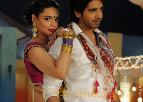 Adda Movie Stills photo 14
