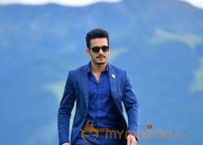 Akhil photo 9