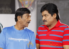 Alibaba Okkade Donga Movie Stills  photo 5