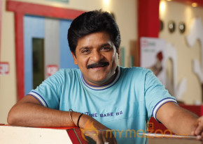 Alibaba Okkade Donga Movie Stills  photo 28