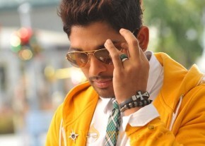 Allu Arjun Iddarammayilatho Movie Stills  photo 3