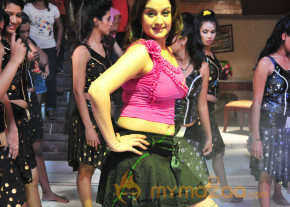 Amma Nanna Oorelithe Movie Item Song Stills  photo 72