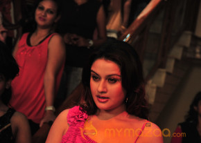 Amma Nanna Oorelithe Movie Item Song Stills  photo 127