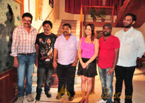 Amma Nanna Oorelithe Movie Item Song Stills  photo 83