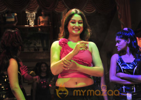 Amma Nanna Oorelithe Movie Item Song Stills  photo 105
