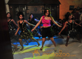 Amma Nanna Oorelithe Movie Item Song Stills  photo 68