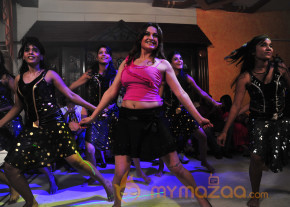 Amma Nanna Oorelithe Movie Item Song Stills  photo 140
