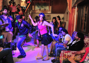 Amma Nanna Oorelithe Movie Item Song Stills  photo 31