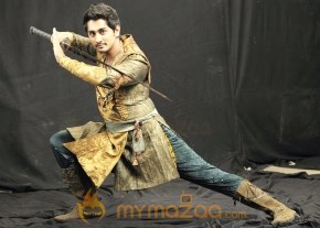 Anaganaga O Dheerudu Movie Stills photo 13