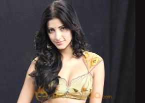 Anaganaga O Dheerudu Movie Stills photo 3