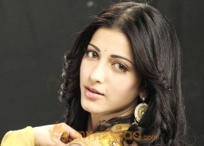 Anaganaga O Dheerudu Movie Stills photo 5