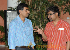 Anthaka Mundu Aa Tarvatha Movie Working Stills  photo 16