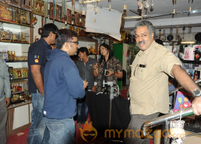 Anthaka Mundu Aa Tarvatha Movie Working Stills  photo 19