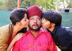 Anukunnadi Okati Ayinadi Okati Hot Movie Stills  photo 58