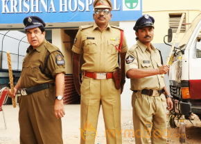 Anukunnadi Okati Ayinadi Okati Hot Movie Stills  photo 65