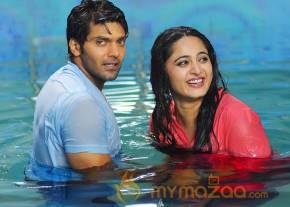 Anushka Shetty in Size Zero Movie Stills photo 11
