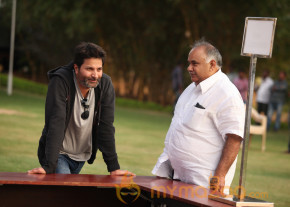 Attarintiki Daaredi Movie Onlocation Stills  photo 10